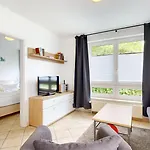 Appartementhaus Binzer Sterne 46 بينز