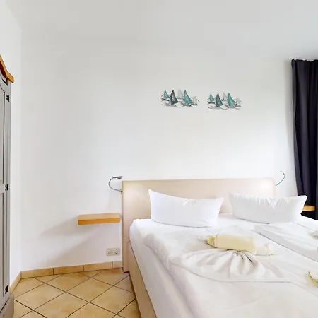 Appartementhaus Binzer Sterne 46 *